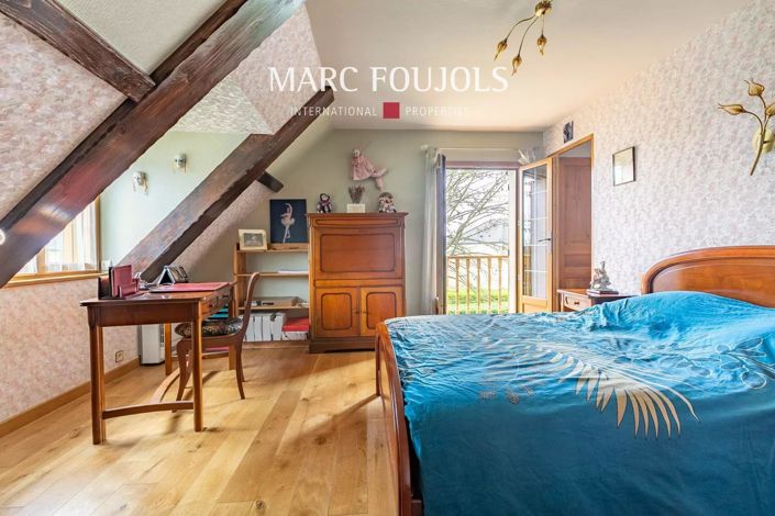 Image No.11-4 Bed House for sale