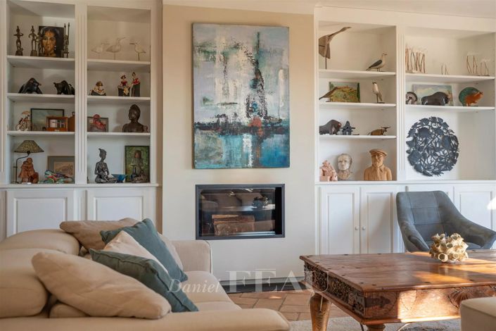 Image No.9-4 Bed House for sale