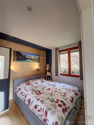 Image No.5-2 Bed House for sale