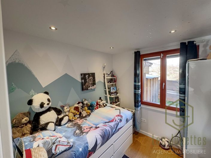 Image No.7-2 Bed House for sale