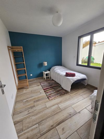 Image No.7-3 Bed House for sale