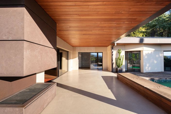 Image No.4-6 Bed House for sale