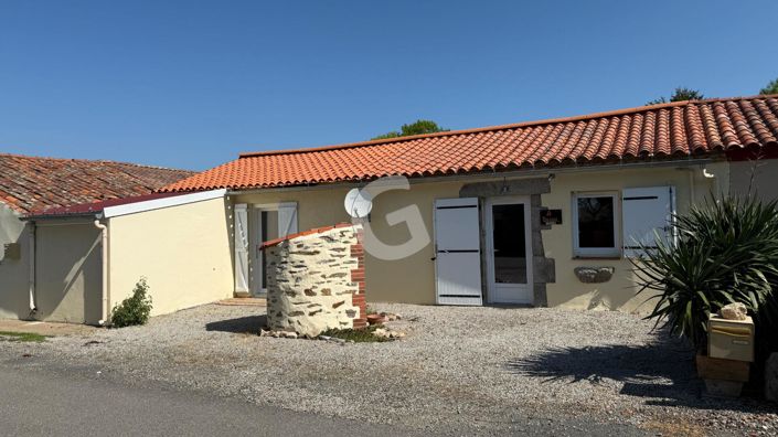 Image No.10-3 Bed House for sale