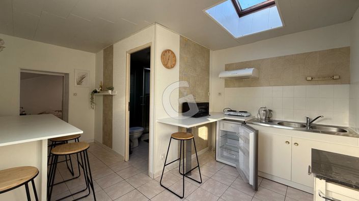 Image No.11-3 Bed House for sale