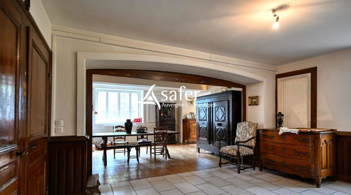 Image No.12-8 Bed House for sale