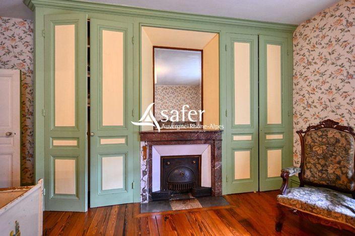 Image No.19-8 Bed House for sale