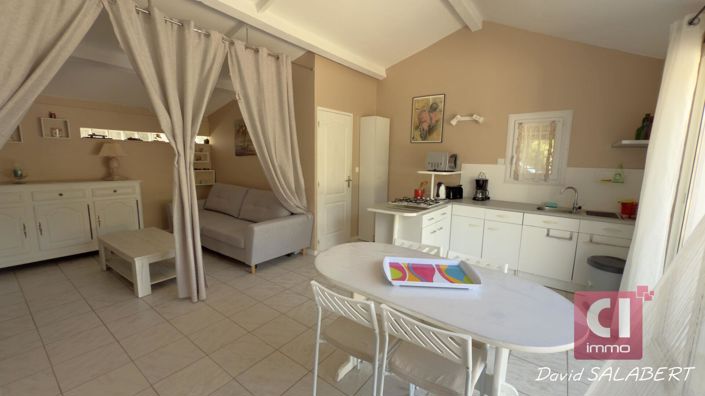 Image No.13-4 Bed House for sale