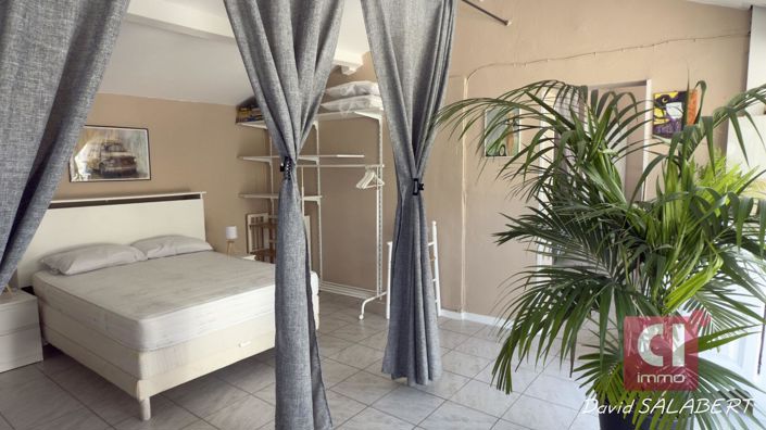 Image No.14-4 Bed House for sale