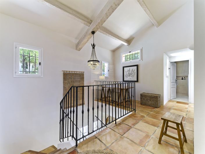 Image No.23-5 Bed House for sale