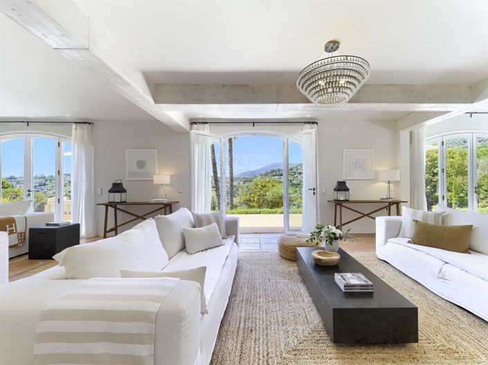 Image No.9-5 Bed House for sale