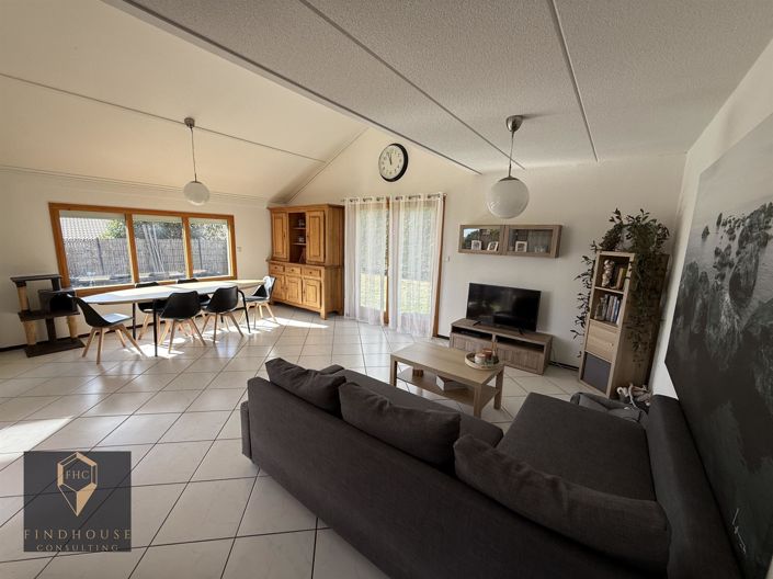 Image No.2-3 Bed House for sale