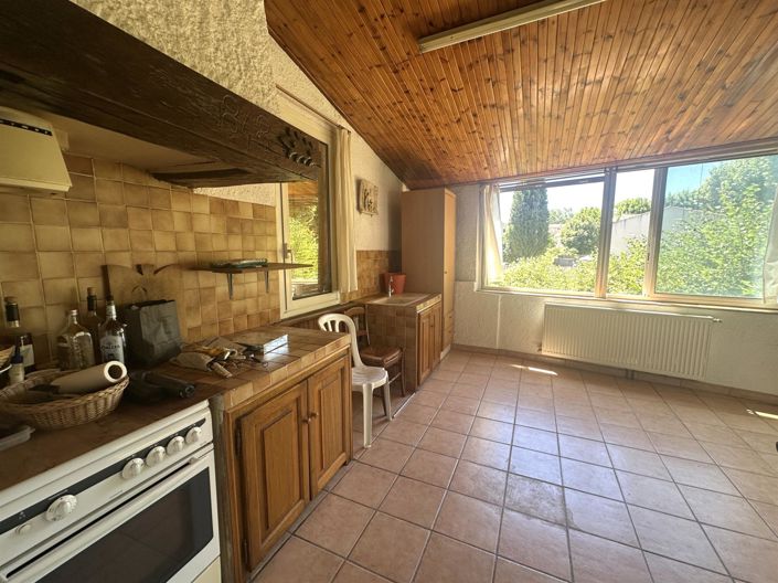 Image No.6-3 Bed House for sale