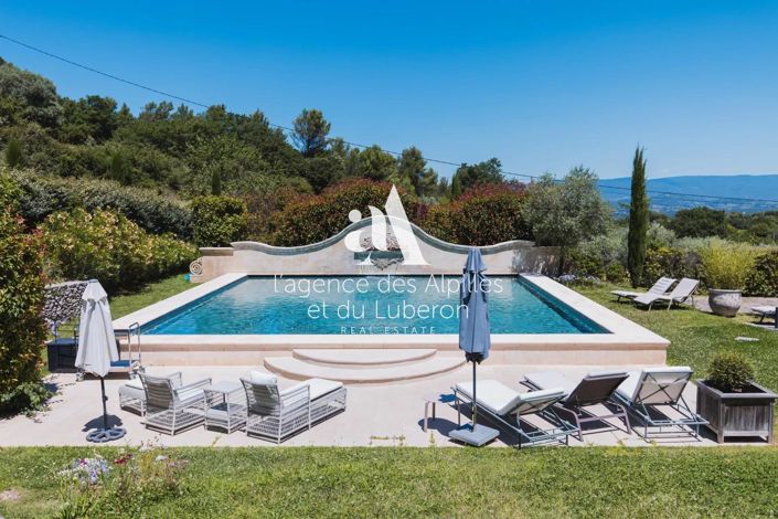 Image No.2-7 Bed House for sale