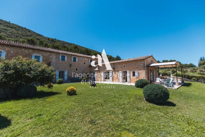 Image No.5-7 Bed House for sale