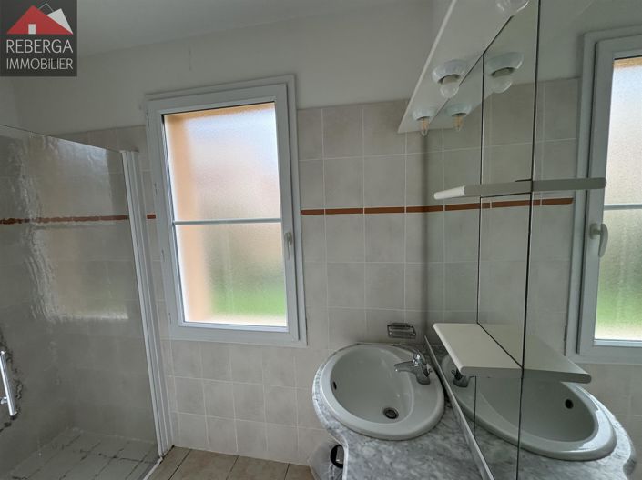 Image No.9-Maison de 3 chambres à vendre à Pont-de-Larn