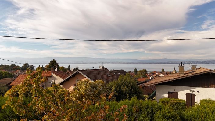 Image No.2-4 Bed Property for sale