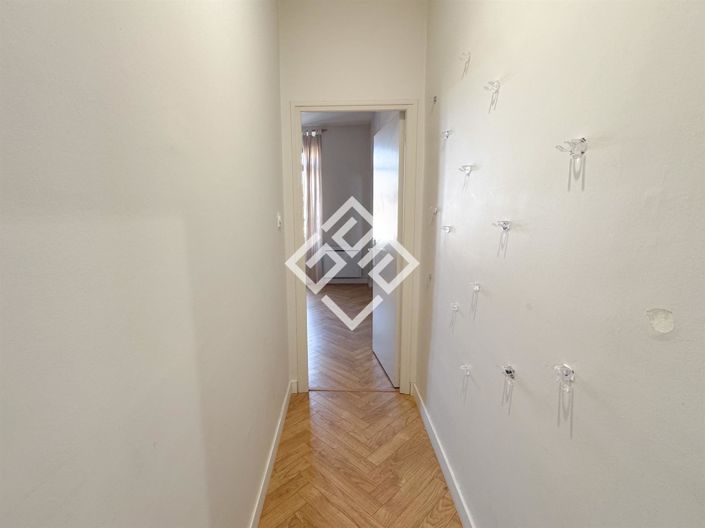 Image No.6-3 Bed Apartment for sale