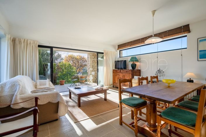 Image No.18-5 Bed House for sale