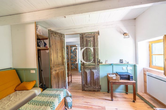 Image No.9-3 Bed House for sale