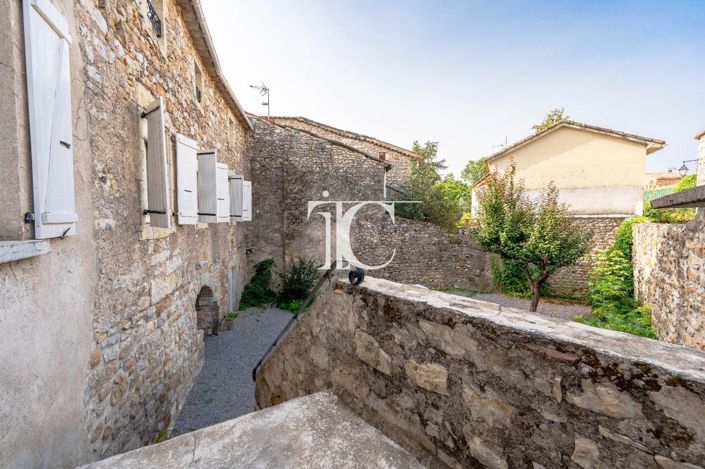 Image No.3-5 Bed House for sale