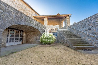 1 - Berrias-et-Casteljau, House