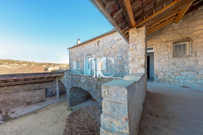Image No.12-Maison de 1 chambre à vendre à Berrias-et-Casteljau