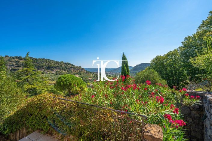 Image No.17-2 Bed House for sale