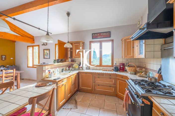 Image No.7-2 Bed House for sale