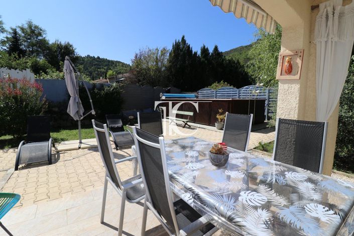 Image No.9-3 Bed House for sale