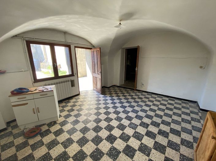 Image No.4-Maison de 4 chambres à vendre à Saint-Victor-de-Malcap