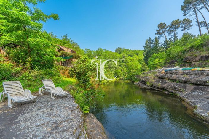 Image No.6-Propriété de 10 chambres à vendre à Ribes