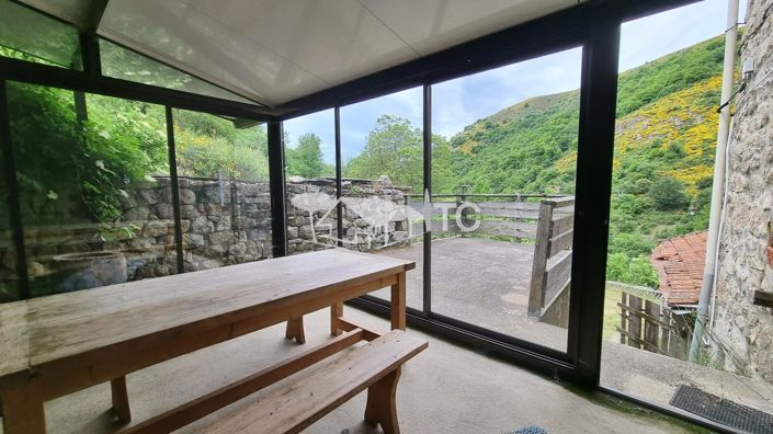 Image No.6-Maison de 2 chambres à vendre à Montselgues