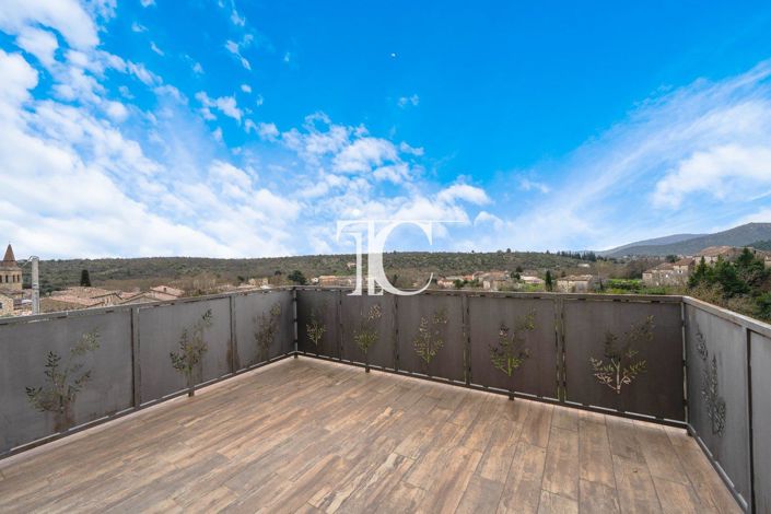 Image No.16-3 Bed House for sale