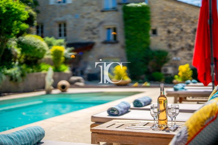 Image No.6-Propriété de 5 chambres à vendre à Vogué