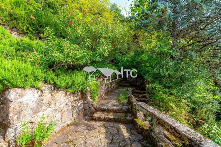 Image No.17-3 Bed House for sale