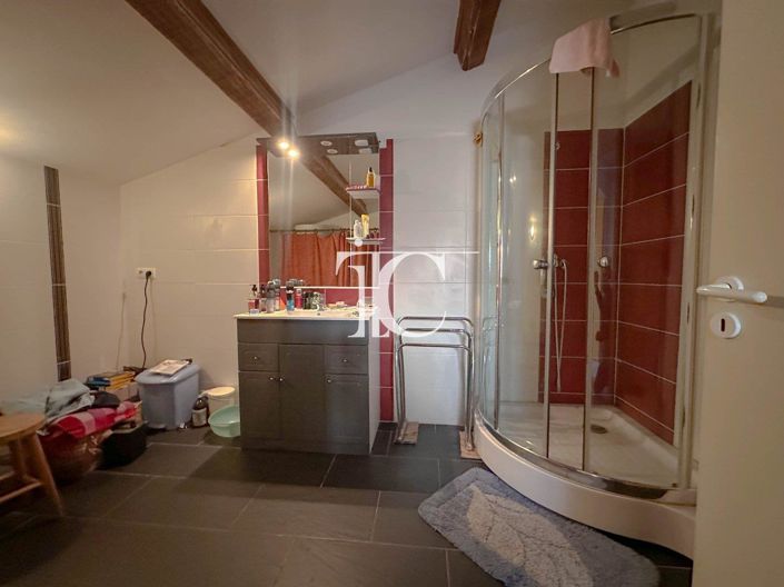 Image No.11-Maison de 5 chambres à vendre à Saint-Ambroix