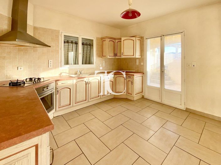 Image No.4-Maison de 4 chambres à vendre à Les Mages