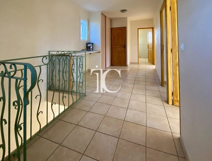 Image No.7-Maison de 4 chambres à vendre à Les Mages