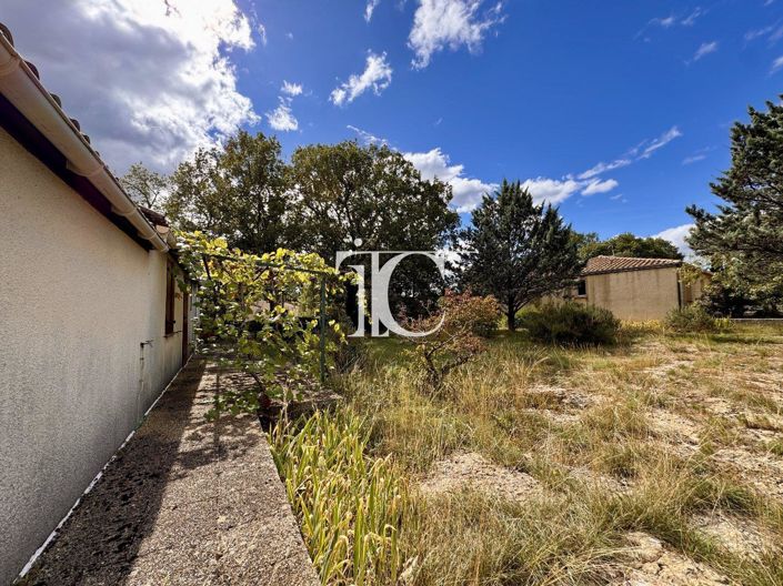 Image No.14-2 Bed House for sale