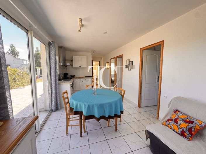 Image No.9-Maison de 2 chambres à vendre à Banne