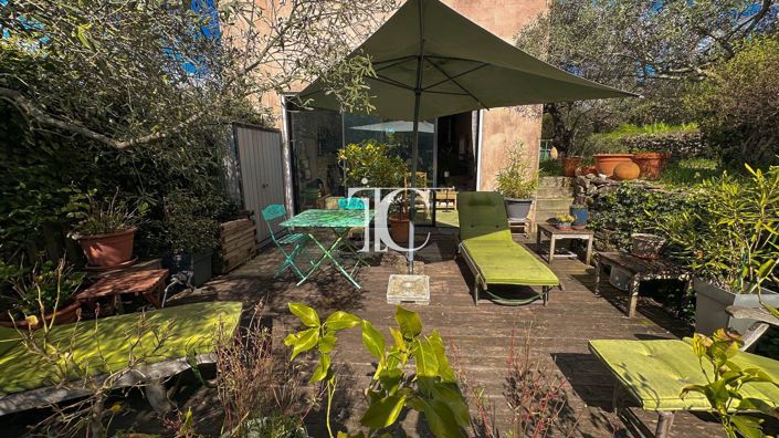 Image No.2-3 Bed House for sale