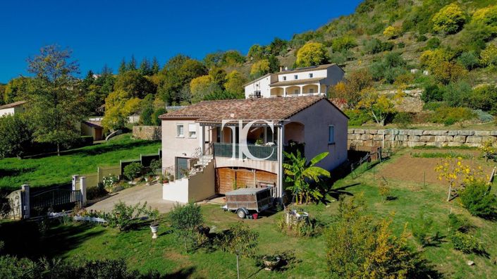 Image No.12-2 Bed House for sale