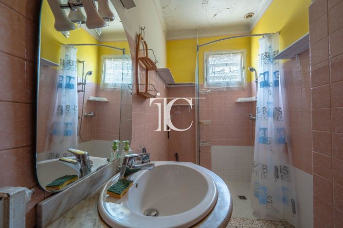 Image No.7-Maison de 4 chambres à vendre à Banne