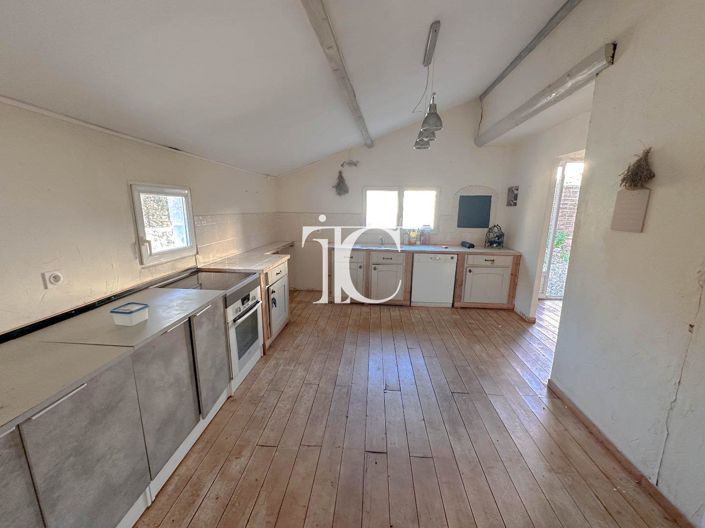 Image No.7-3 Bed House for sale