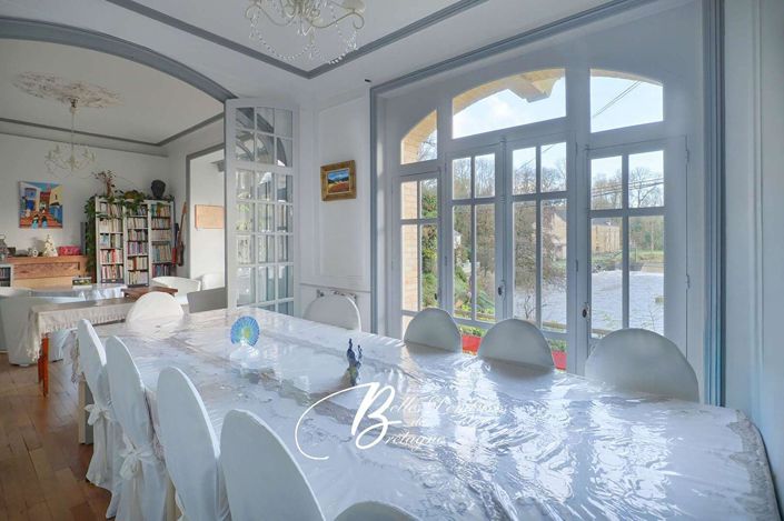 Image No.10-8 Bed House for sale