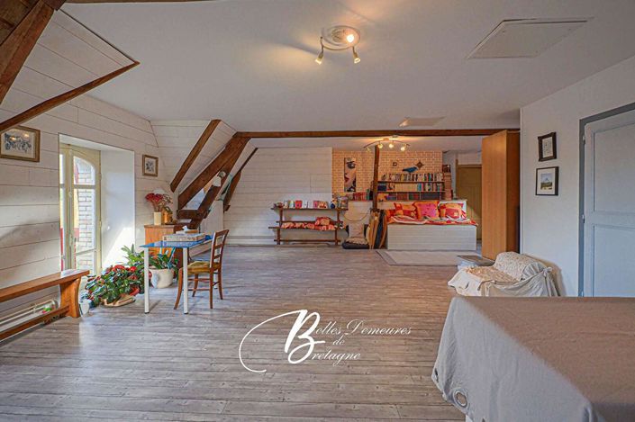 Image No.19-8 Bed House for sale