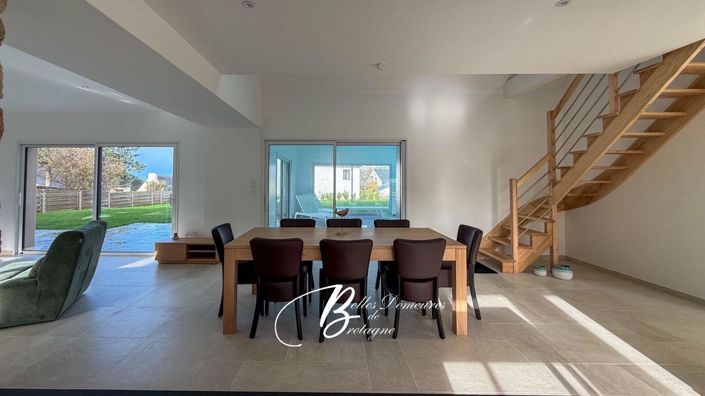 Image No.10-4 Bed House for sale