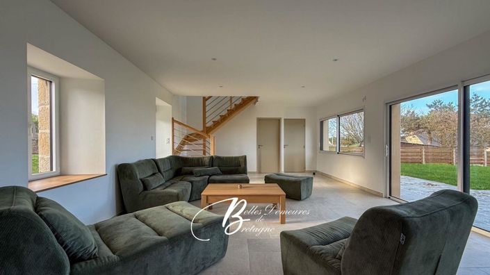 Image No.4-4 Bed House for sale