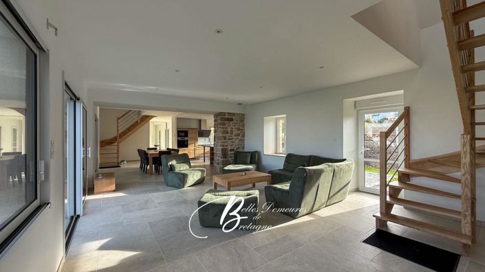 Image No.9-4 Bed House for sale