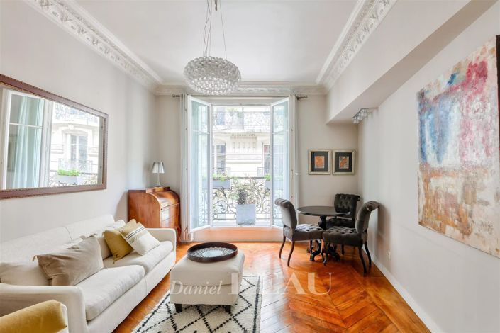 Image No.3-Appartement de 2 chambres à vendre à Paris